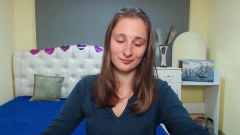 Snapshot of michellee11 chatting on October 7, 11:28 am Michel online show from October 7, 11:28 am