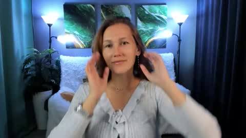 Snapshot of michelleortis chatting on September 29, 1:32 pm MichelleOrtis online show from September 29, 1:32 pm