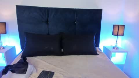 Snapshot of michonne_k chatting on February 6, 7:51 pm Michonne online show from February 6, 7:51 pm