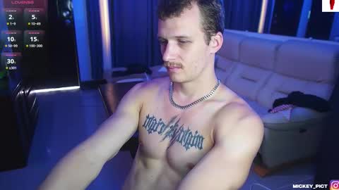 Mickey online show from November 3, 1:17 am