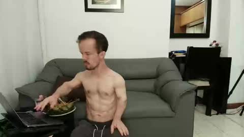 Aaron online show from May 5, 12:17 am