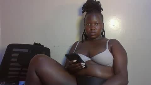 midnight_curves online show from April 12, 1:59 pm