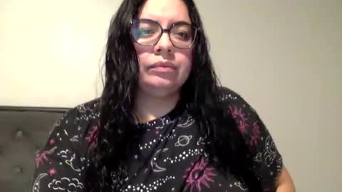 midnightbruja111 online show from July 7, 2:13 am