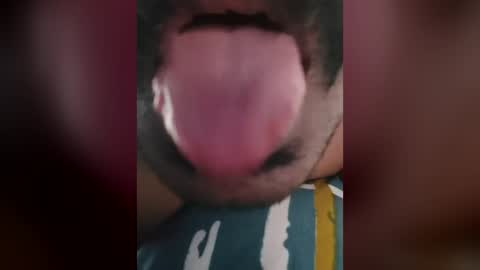 MidnightFlirtX online show from May 12, 7:28 am