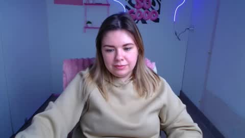 Mariana online show from November 23, 7:39 am