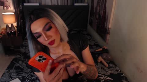 KATE online show from January 29, 1:49 pm