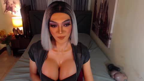 KATE online show from February 8, 8:20 am