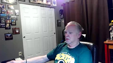 midwestdad09 online show from March 15, 8:40 am