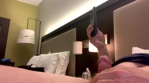 miggie001 online show from January 26, 2:35 am