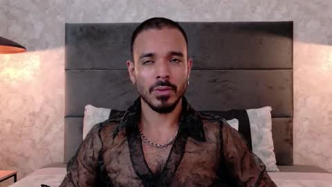 miguelsanfrancisco online show from March 29, 7:04 pm