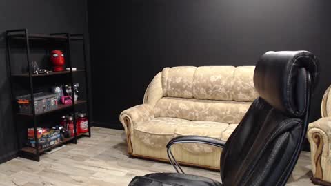 Snapshot of mihasikd chatting on March 9, 5:06 pm Misha Winchester online show from March 9, 5:06 pm