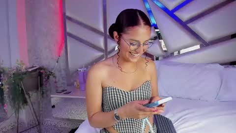 MIA 3 online show from March 4, 3:33 am