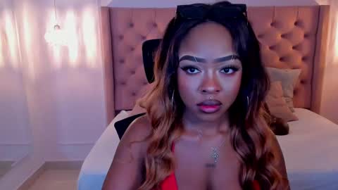 Snapshot of miia_schwarz chatting on September 21, 10:41 am Miia Schwarz online show from September 21, 10:41 am