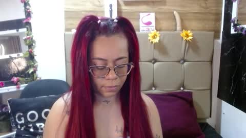 miia online show from October 14, 5:16 pm