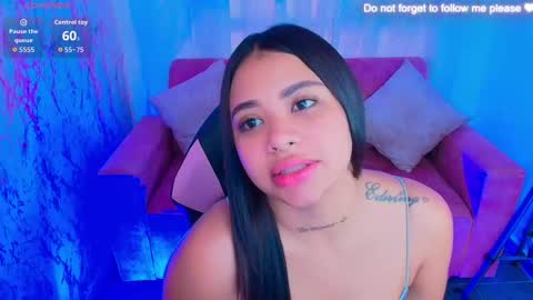 Snapshot of miiaa7_ chatting on September 17, 2:31 pm Ma is my name I invite you to check out my wish list for my birthday online show from September 17, 2:31 pm