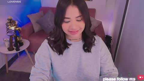 Snapshot of miiaa7_ chatting on October 13, 9:44 am Ma is my name I invite you to check out my wish list for my birthday online show from October 13, 9:44 am