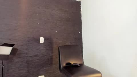 Snapshot of miiaah_kaliffa chatting on September 10, 4:57 am  MELANIE  online show from September 10, 4:57 am