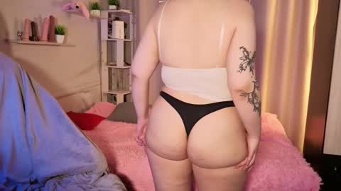 Milly online show from October 10, 12:11 pm