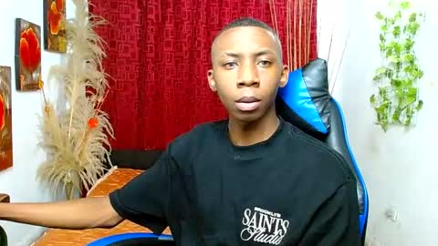 milo online show from March 13, 8:56 pm