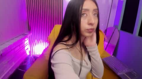 miilu  online show from March 27, 4:18 am