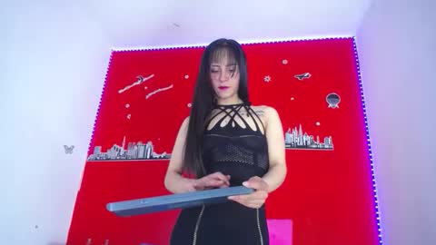 mikaela303av online show from December 1, 1:25 am