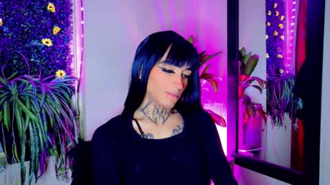 Snapshot of mikaelarangel chatting on September 27, 6:38 pm mikaelarangel online show from September 27, 6:38 pm