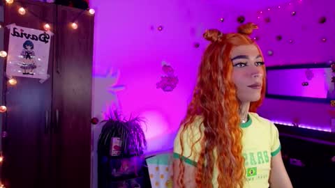 mikaelarangel online show from December 20, 4:52 am