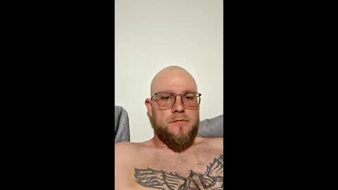 mike198989997 online show from April 6, 1:14 am