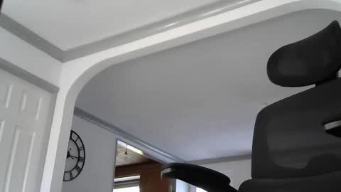 mike26051 online show from March 4, 3:20 pm