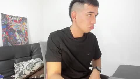 mike3xxx online show from January 16, 1:03 am