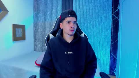 Mike 0233 online show from January 6, 4:49 am