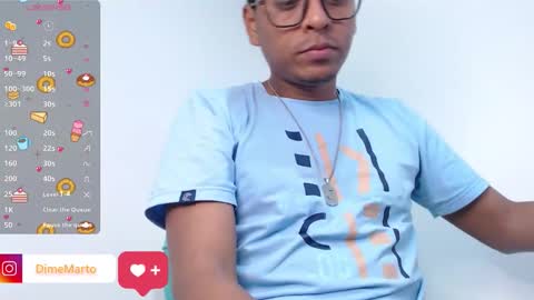 Snapshot of mike_black_22 chatting on October 6, 2:24 pm Mike online show from October 6, 2:24 pm