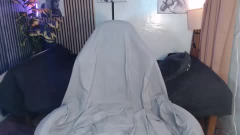 Chan Chan online show from April 1, 4:04 pm