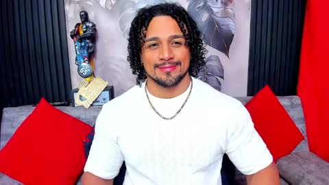   online show from February 5, 9:35 am