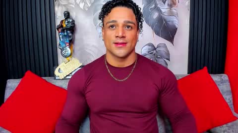   online show from December 5, 12:54 am