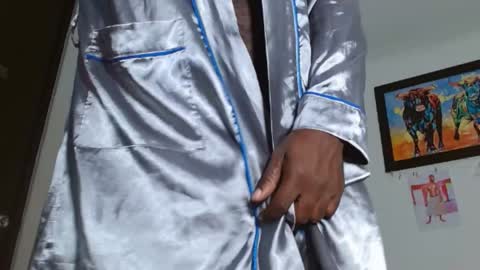 mike   online show from December 23, 3:18 am