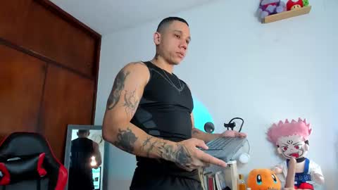 Snapshot of mike_manchester chatting on October 13, 8:00 pm mike_manchester online show from October 13, 8:00 pm
