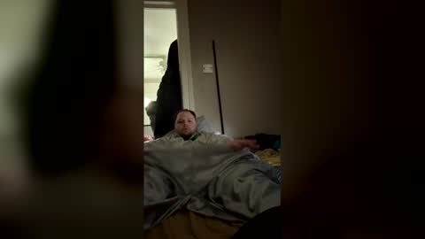 mikeballshorts online show from May 8, 12:00 pm