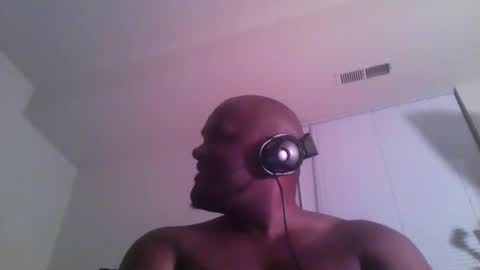 mikebbc123 online show from January 2, 5:35 am