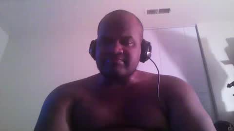 mikebbc123 online show from December 4, 6:49 am