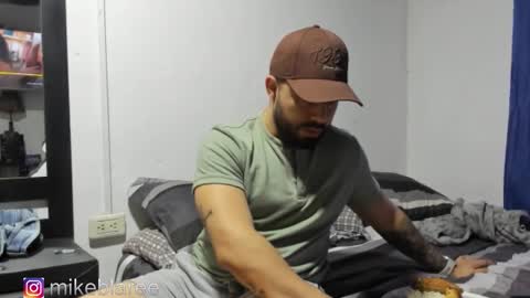 mikeblaree online show from November 3, 4:30 pm