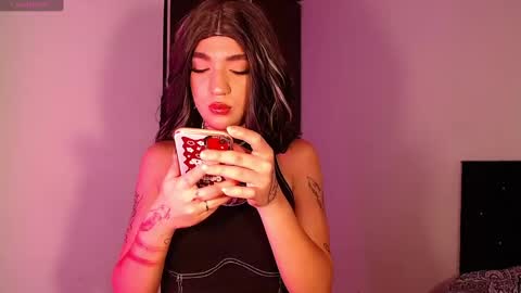 ZARA BLARE online show from January 12, 11:15 pm