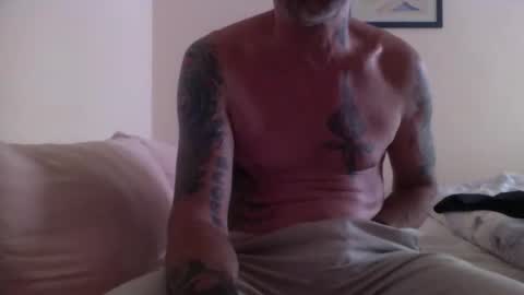 420money online show from October 26, 1:23 pm