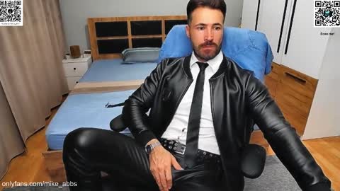 Mike    online show from September 29, 1:10 pm