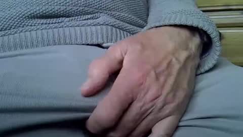 mikeybed online show from November 12, 3:25 pm