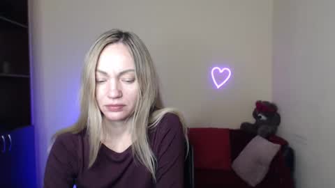 Adalina online show from March 28, 7:04 pm