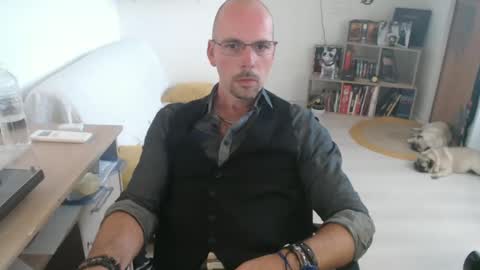 mikmik91 online show from September 16, 3:37 pm