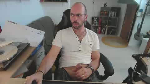 mikmik91 online show from May 22, 3:19 pm