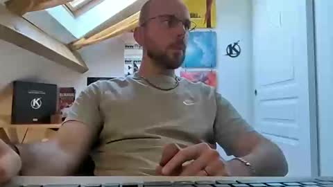 mikmik91 online show from March 6, 3:02 pm