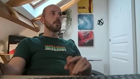 mikmik91 online show from January 16, 3:45 pm